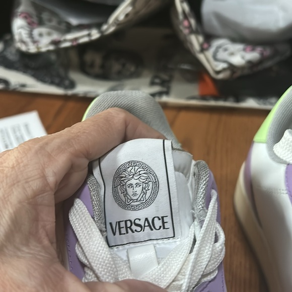 NEW Versace Medusa Violet/White Women’s Sneakers - Picture 8 of 9